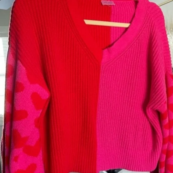 Miami Red and Hot Pink Heart Puff Sleeve V-Neck Oversized Crop Sweater - Picture 3 of 11